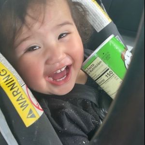 Meet your Posher, Juana